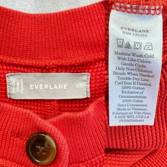 Everlane waffle knit henley onesie button up jumpsuit in currant size XXS - Picture 3 of 16
